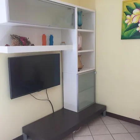 Villarobinia * Lazise