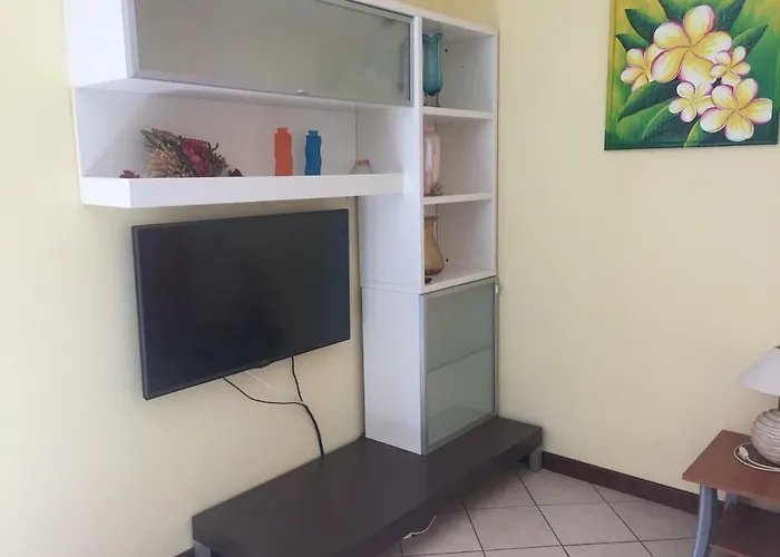 Villarobinia * Lazise